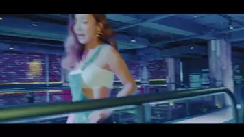 Luna - Honey Bee