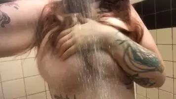Shower titties