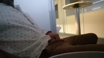 2/3 Daddy starting but need stimulation. In fact, I want to be caught by my sexy german colleague ....