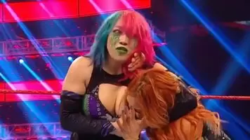 EMPRESSive tits