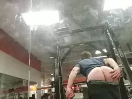 Follow e to the shower and fill my ass up
