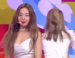 Twice - Nayeon & Jihyo