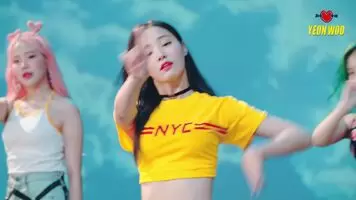 Momoland - Yeonwoo