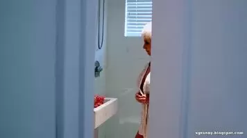 Sweet Granny Jewel