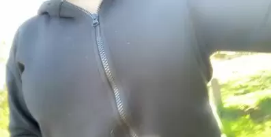 Flashing my big titties on my morning walk 😏