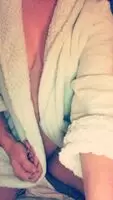 Play with my tits so I know it’s real 😘