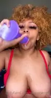 Check link in comments for her content🔥👇🏽💦