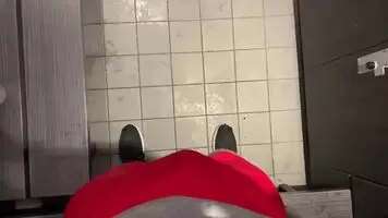 Two gym bros