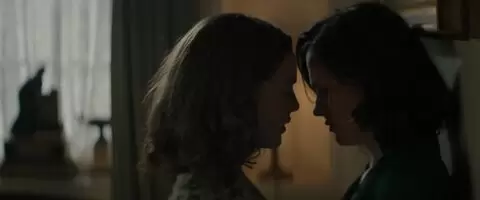 Anna Paquin & Holliday Grainger