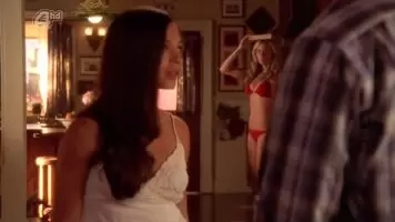 Laura Vandervoort
