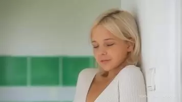 Monroe - Sweet and Petite