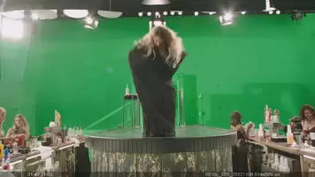 Jessica Alba behind the scenes striptease in Sin City