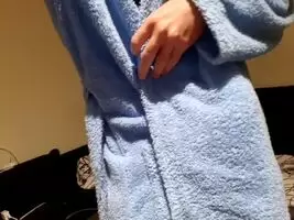 Fresh out of the shower 😋. Dm's are very welcome