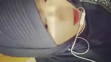 Hijabi masteurbating