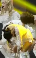 TWICE - Momo & Jihyo Part 2
