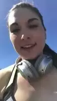 Girl forget the gym and trying real workout in the car
