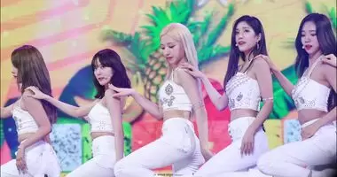 WJSN - Exy, Luda, Eunseo, Dawon & Yeoreum