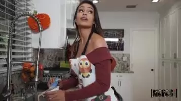 Katana Kombat, Isabel Moon - Corny Thanksgiving - Girls Gone Pink