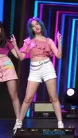 MOMOLAND Nancy BAAM Showcase