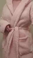 my first gif! hope to make more soon 😘