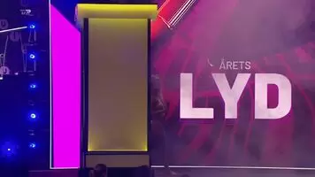 Ibi Makienok brings her plot to a Danish Award Show