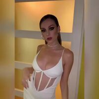 Spanish actress Ester Exposito definitely needs more love around here. This bitch really knows how to make your cock hard