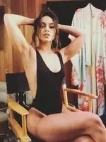Hey buds I have a bunch of chat and RP ideas and I'm looking for a creative long term bud to help me out PM ME NO KIK let's have some fun 😉
