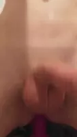 Well locktober was a flop due to an unexpected move... So heres my clitty flopping around in my new bathroom☺💖