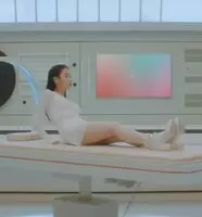 IU