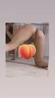 Twerking On My Knees 🍑