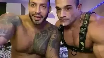 I love being a big macho bodybuilder who swallows nut from big dicks behind closed doors 😈
