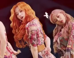 TWICE - Sana