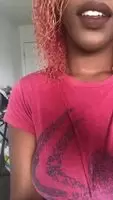 A cute little nerd playing with her pussy 😜