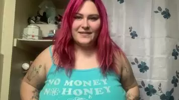 happy titty tuesday!!!! pink hair, tatted & huge tits 😏😏😏 enjoy 💕💕💕💕