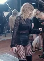 Taylor Swift makes me hard like no one else