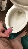 Peeing with the hollow flexi-sound!