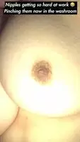Pinching my nipples secretly at work now, because it’s so distracting! Come tease me in your comment or message, I need to make myself cum 😭