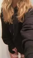 lil slo mo titty bounce and booty shake b4 bedtime 🥰