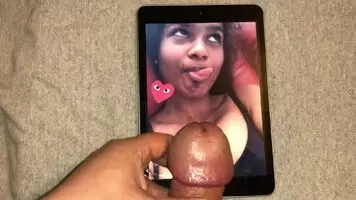 Cumming on her selfie