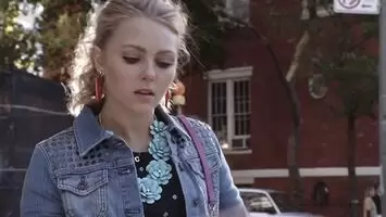 AnnaSophia Robb's ass is just mesmerizing