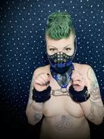 Who doesn’t love an adorkable, bratty submissive?