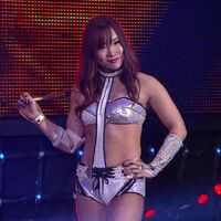 Kairi being a tease and begging for a load